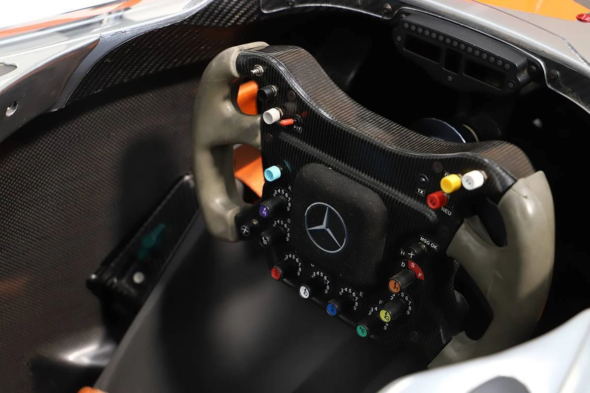 2006 McLaren MP4-21 Official Show Car 6 2006 McLaren MP4-21 Official Show Car