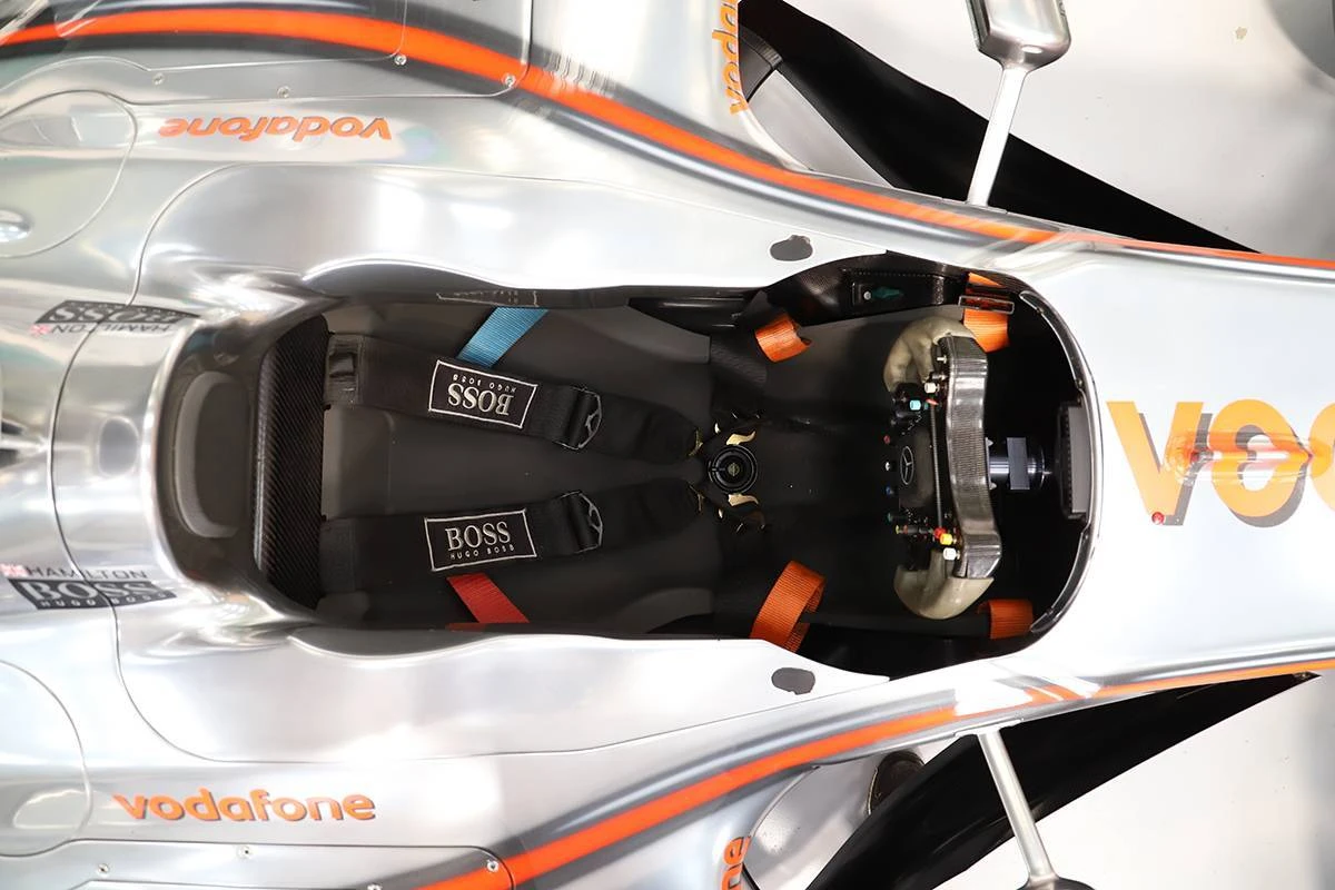 2006 McLaren MP4-21 Official Show Car 7 2006 McLaren MP4-21 Official Show Car