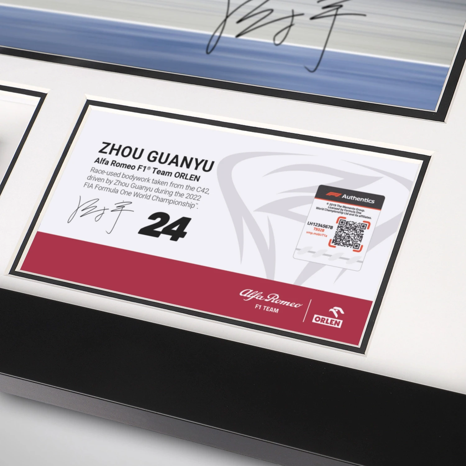 Alfa Romeo Zhou Guanyu 2022 Signed Bodywork & Photo 3 Alfa Romeo Zhou Guanyu 2022 Signed Bodywork & Photo