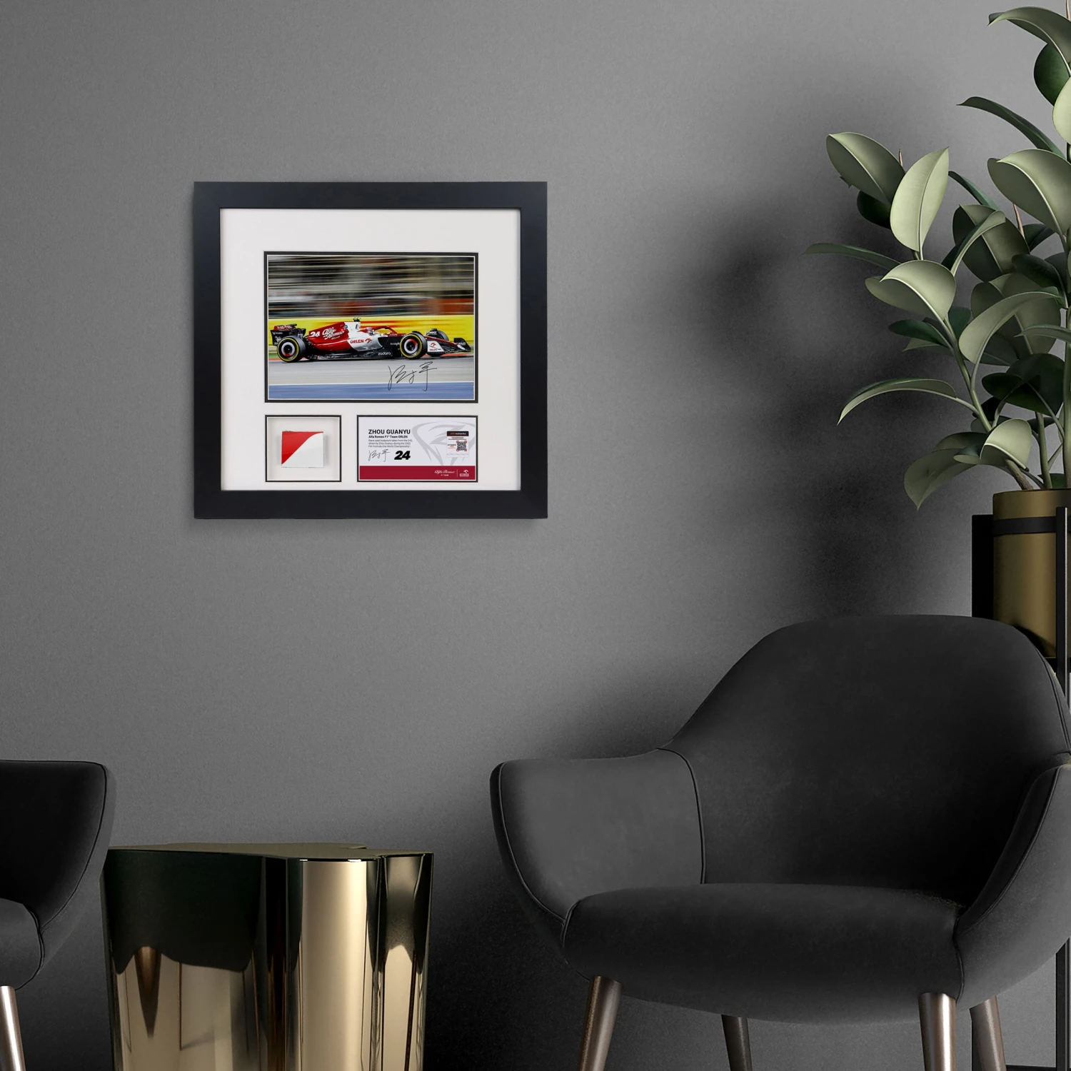 Alfa Romeo Zhou Guanyu 2022 Signed Bodywork & Photo 6 Alfa Romeo Zhou Guanyu 2022 Signed Bodywork & Photo