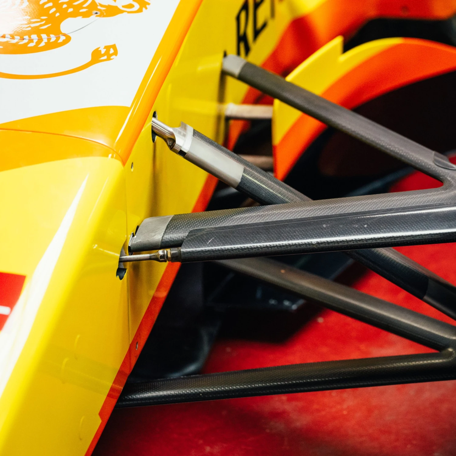 F1® Race Cars 2009 Renault R29 Official Show Car 7 F1® Race Cars 2009 Renault R29 Official Show Car