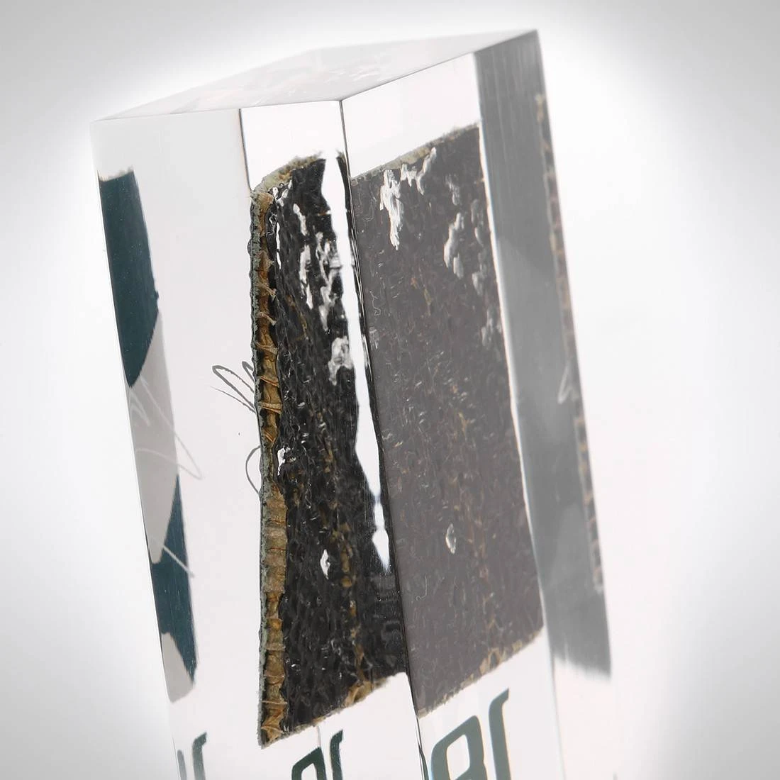 Lance_stroll_2021_Bodywork_in_Acrylic_4.jpg Aston Martin Lance Stroll 2021 Bodywork In Acrylic Aston Martin