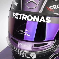 Mercedes-AMG Petronas Lewis Hamilton 2021 1:1 Signed Official Licensed Helmet 17 Mercedes-AMG Petronas Lewis Hamilton 2021 1:1 Signed Official Licensed Helmet