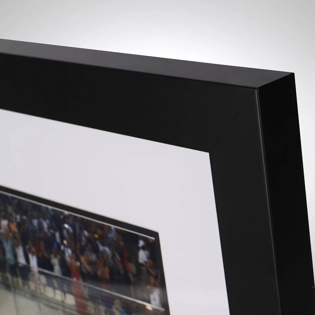 Mercedes-AMG Petronas Lewis Hamilton 2014 Abu Dhabi British Flag Photo & Bodywork 4 Mercedes-AMG Petronas Lewis Hamilton 2014 Abu Dhabi British Flag Photo & Bodywork