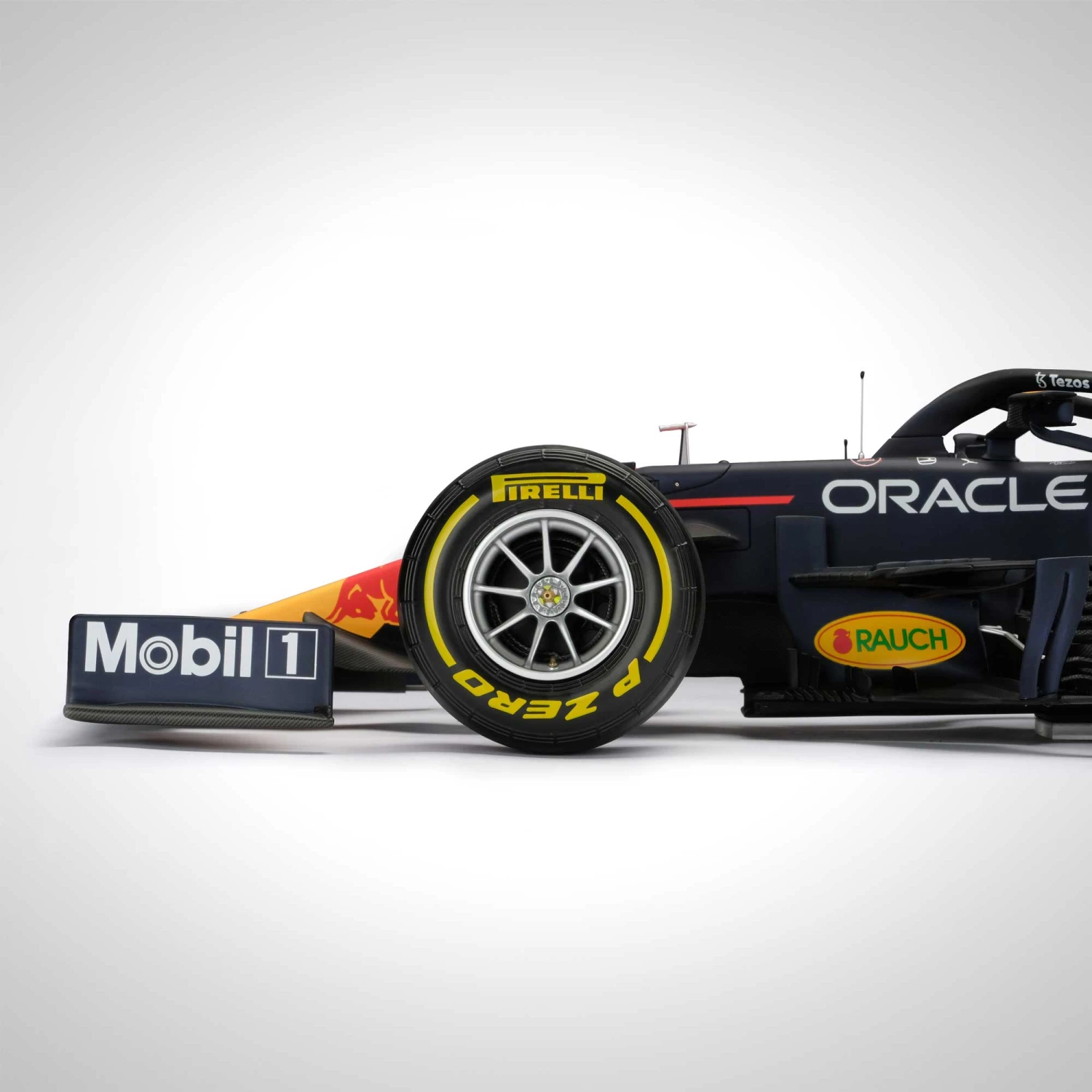 Red Bull Sergio Perez 2021 RB16B 1:8 Scale Model – Azerbaijan GP 6 Red Bull Sergio Perez 2021 RB16B 1:8 Scale Model – Azerbaijan GP