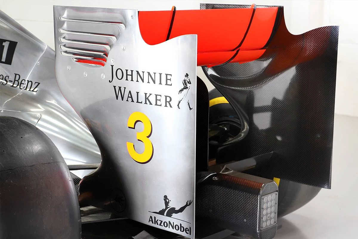 2011 McLaren MP4-26 Official Show Car 6 2011 McLaren MP4-26 Official Show Car