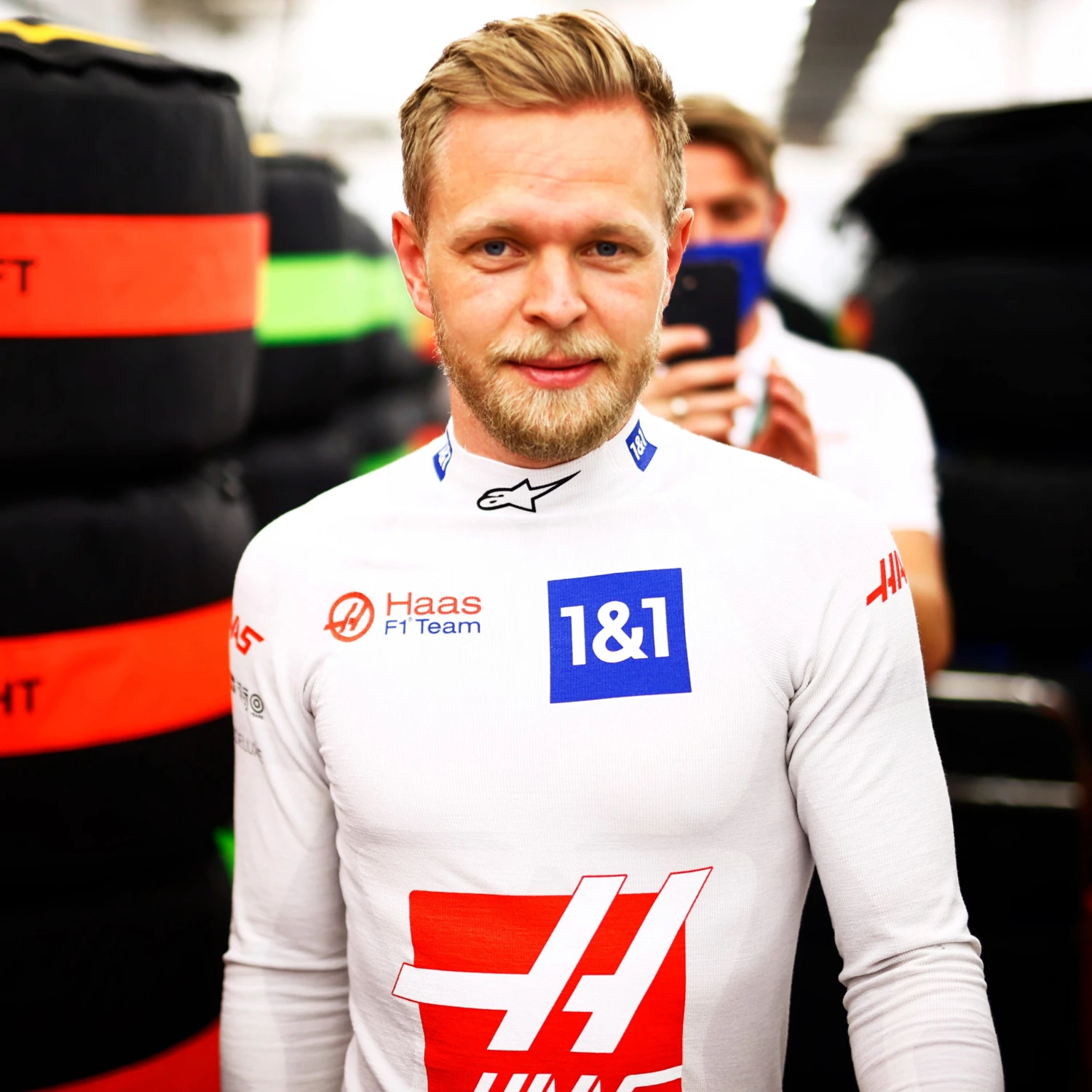 Haas Kevin Magnussen 2022 Signed Race Used Nomex – Miami GP Haas 2 Haas Kevin Magnussen 2022 Signed Race Used Nomex – Miami GP Haas