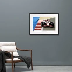 Haas Haas Kevin Magnussen 2022 Signed Photograph – Bahrain GP