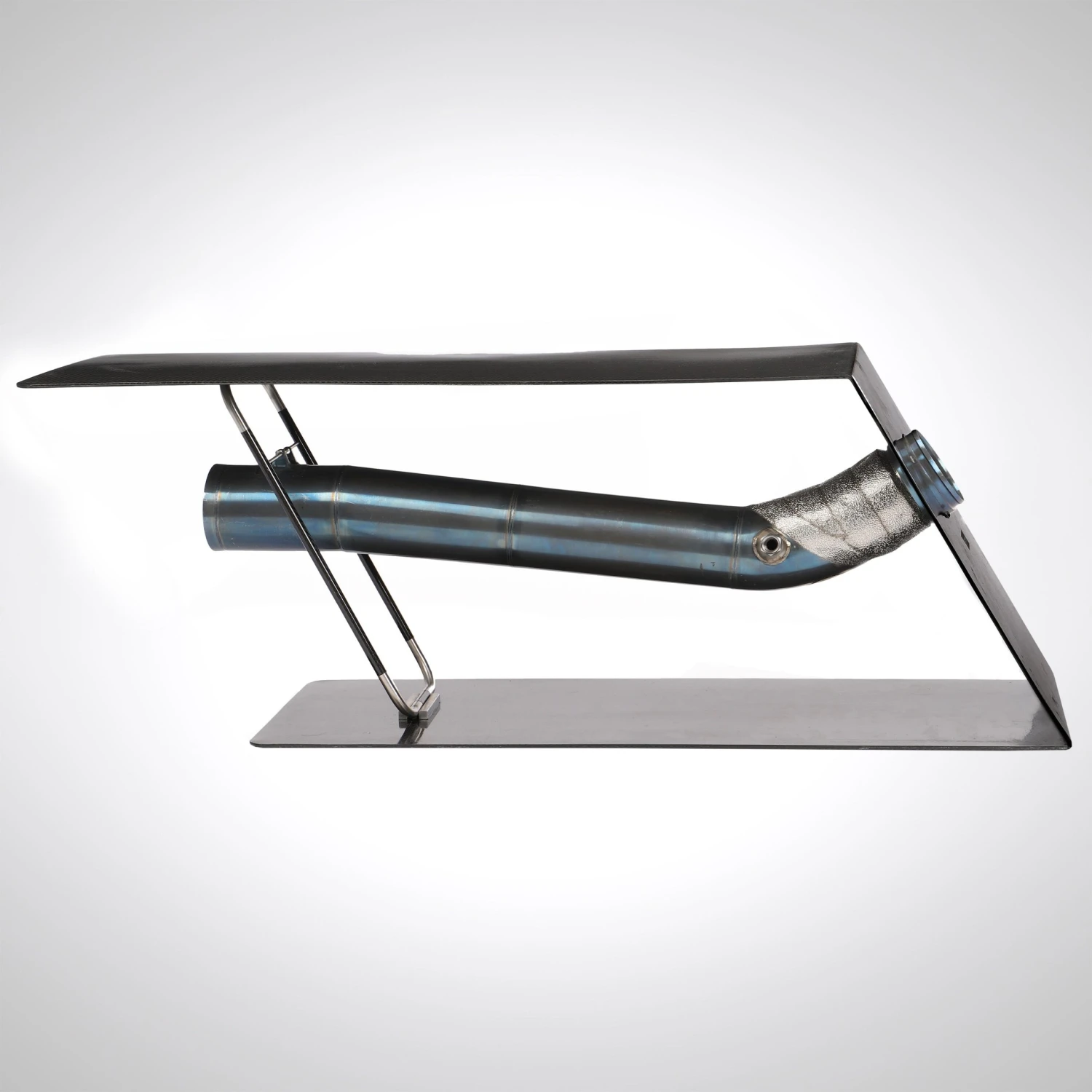 Mercedes-AMG Petronas Mercedes Lewis Hamilton Carbon Fibre Exhaust Table 2 Mercedes-AMG Petronas Mercedes Lewis Hamilton Carbon Fibre Exhaust Table