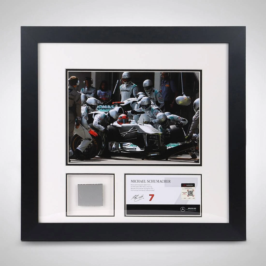 Mercedes-AMG Petronas Michael Schumacher 2011 Pitstop Photo & Bodywork Mercedes 1 Mercedes-AMG Petronas Michael Schumacher 2011 Pitstop Photo & Bodywork Mercedes