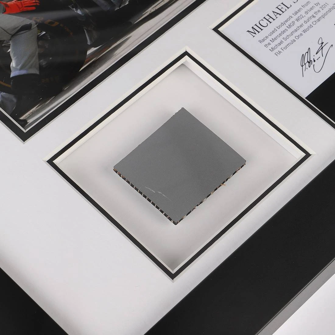 Mercedes-AMG Petronas Michael Schumacher 2011 Pitstop Photo & Bodywork Mercedes 2 Mercedes-AMG Petronas Michael Schumacher 2011 Pitstop Photo & Bodywork Mercedes