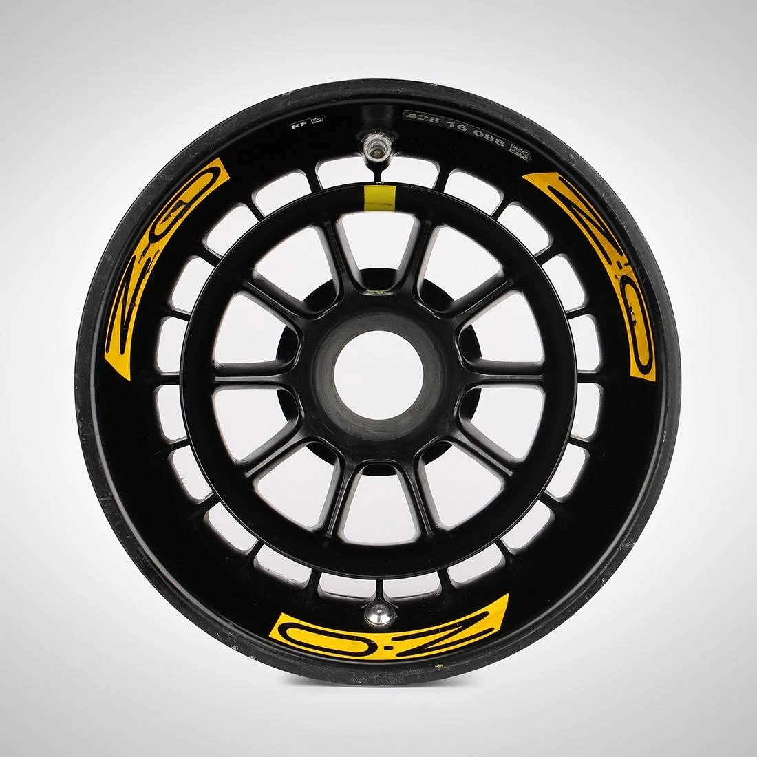 F1 Authentics Renault F1 Team 2016 Front Wheel Rim Table 3 F1 Authentics Renault F1 Team 2016 Front Wheel Rim Table