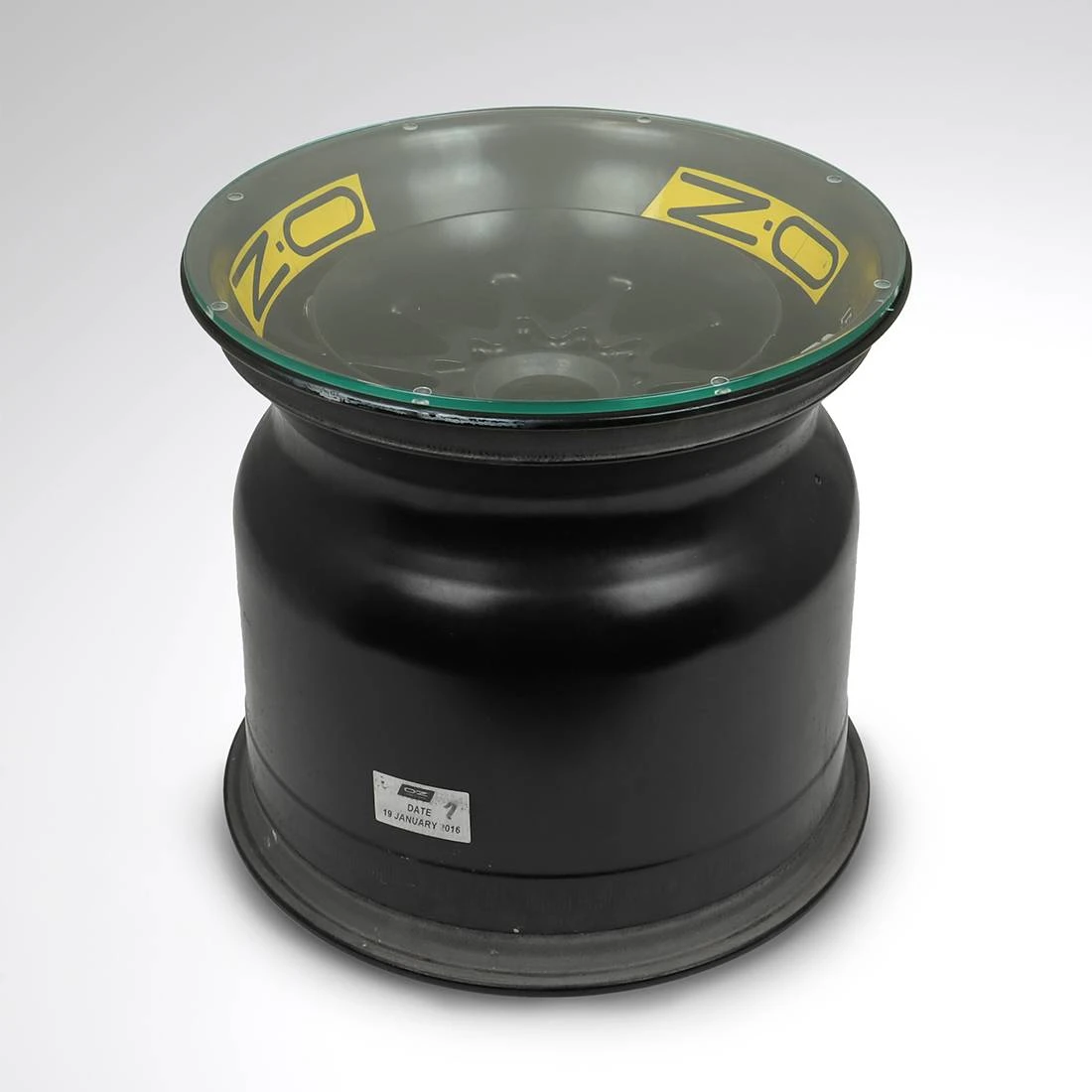 F1 Authentics Renault F1® Team 2016 Front Wheel Rim Table Alpine 1 F1 Authentics Renault F1® Team 2016 Front Wheel Rim Table Alpine