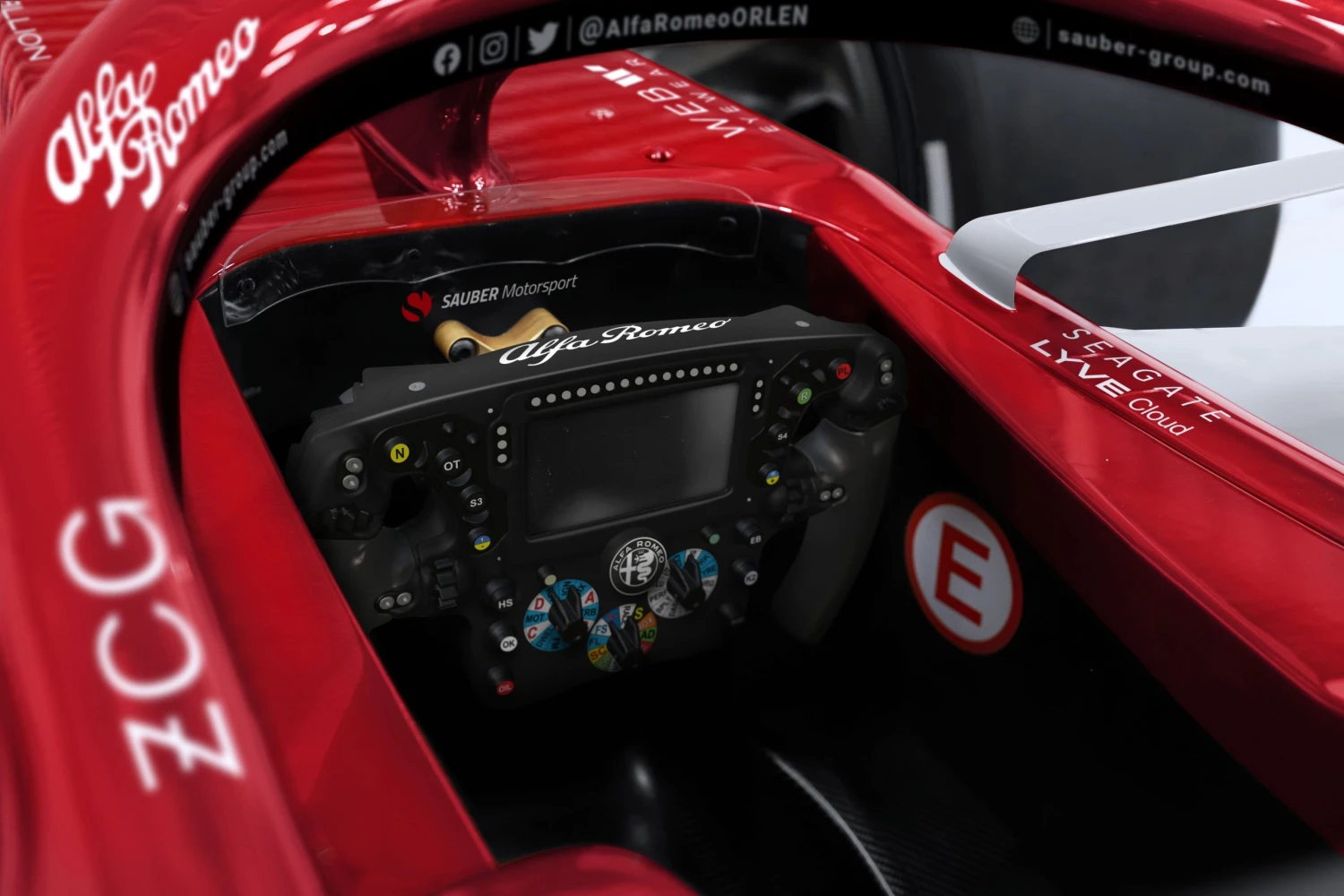 Official Alfa Romeo F1 Team ORLEN 2022 C42 Show Car 3 Official Alfa Romeo F1 Team ORLEN 2022 C42 Show Car