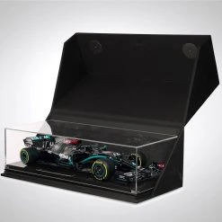 Mercedes-AMG Petronas Lewis Hamilton 2020 Mercedes-AMG F1 W11 EQ Performance 1:8 Scale Model