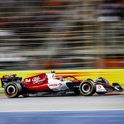 Alfa Romeo Zhou Guanyu 2022 Signed Photograph – Bahrain GP Alfa Romeo