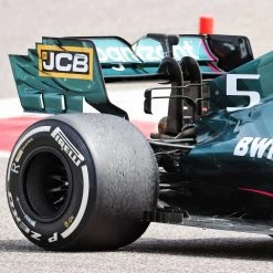 Aston Martin 2021 Rear Wheel Rim Table