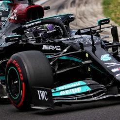 Mercedes-AMG Petronas Formula One Team 2021 Front Wheel Rim Table